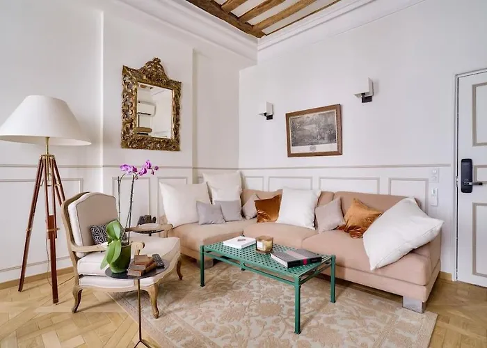 Grandiose Appartement Au Coeur De Paris